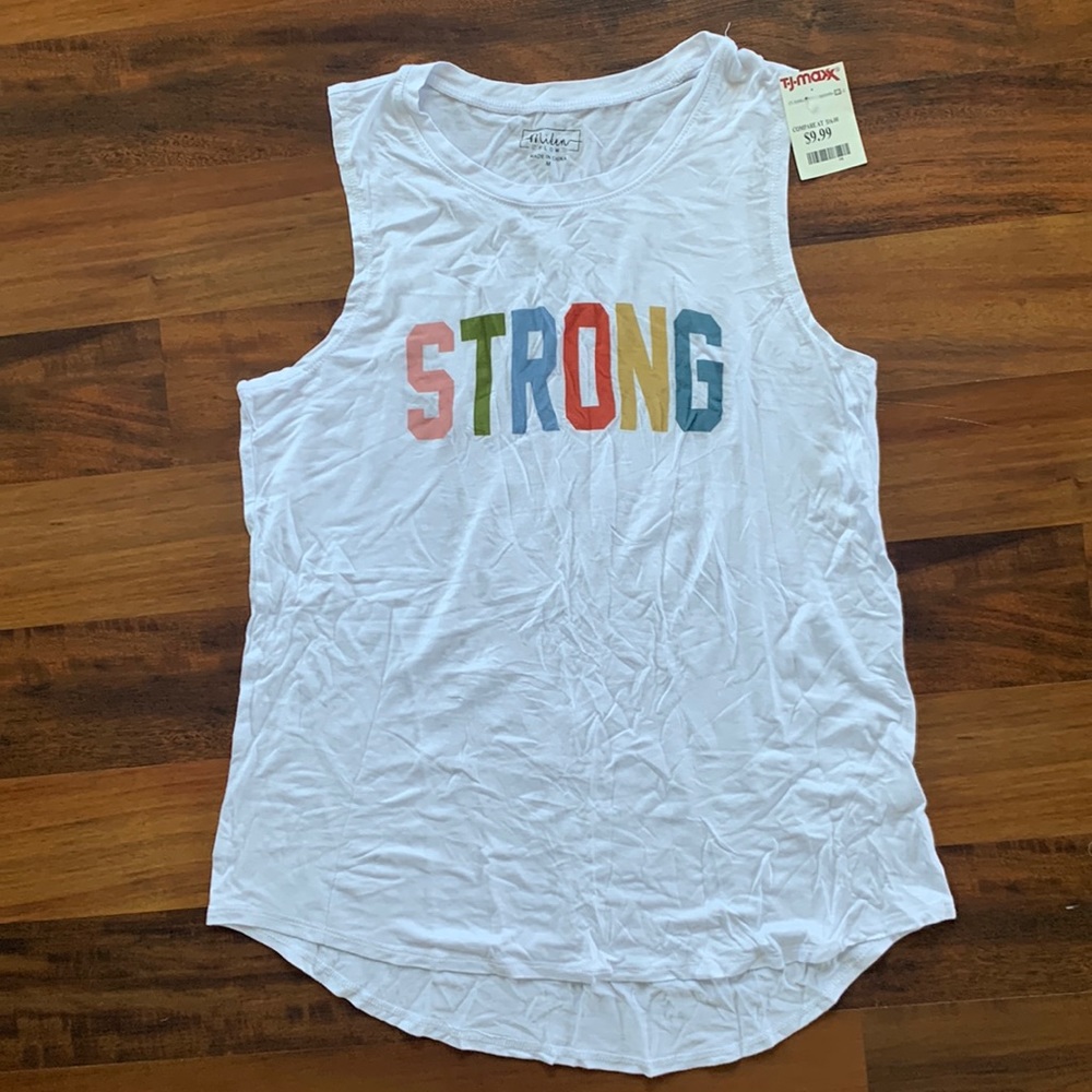 STRONG Miles workout top